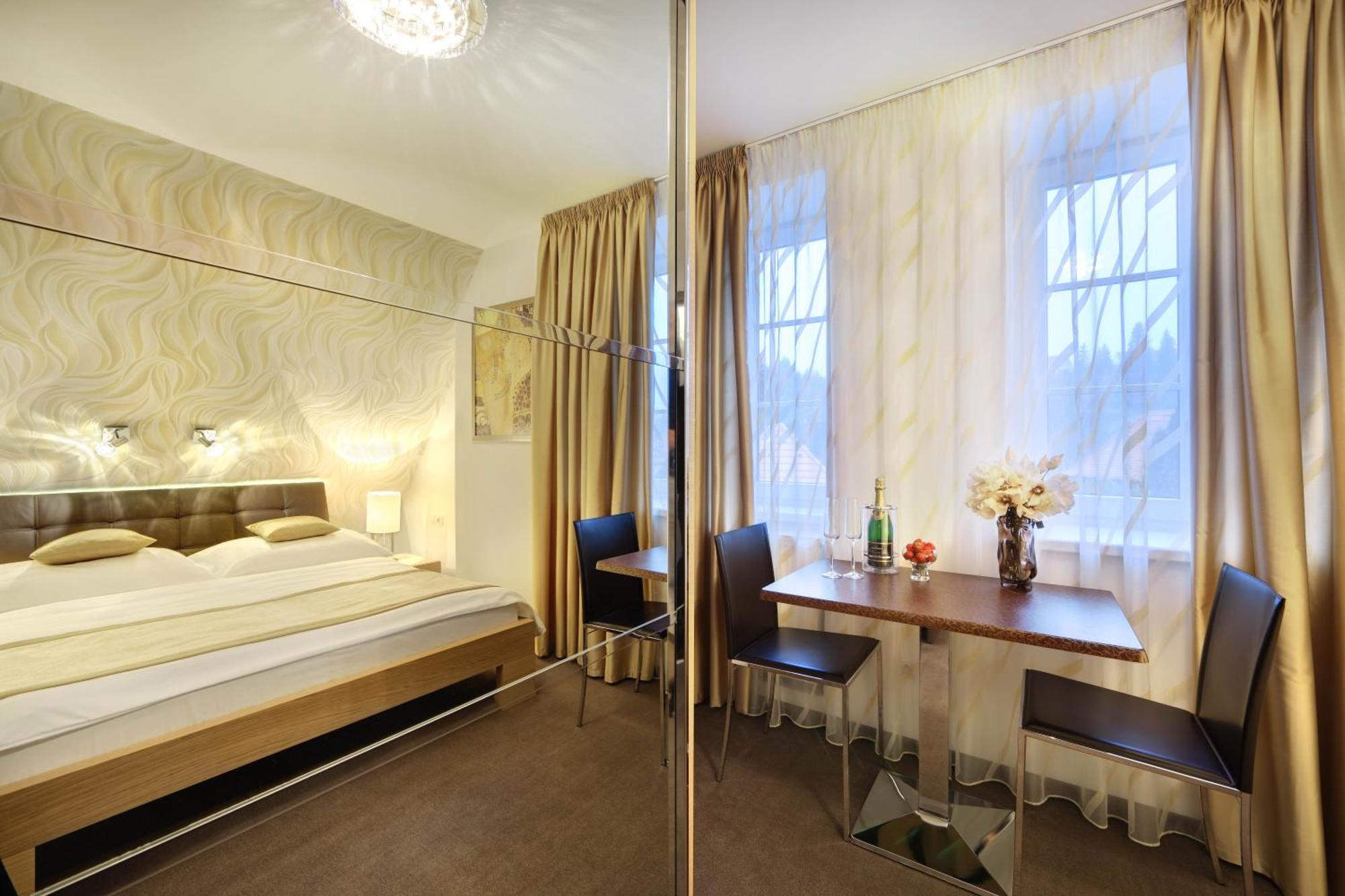Ck Pension Český Krumlov Esterno foto